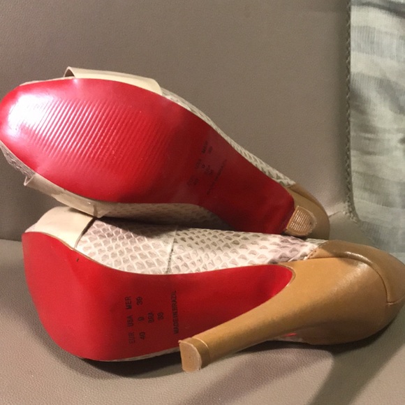 Never worn Bruno Menegatti heels, size 9 - Picture 5 of 6